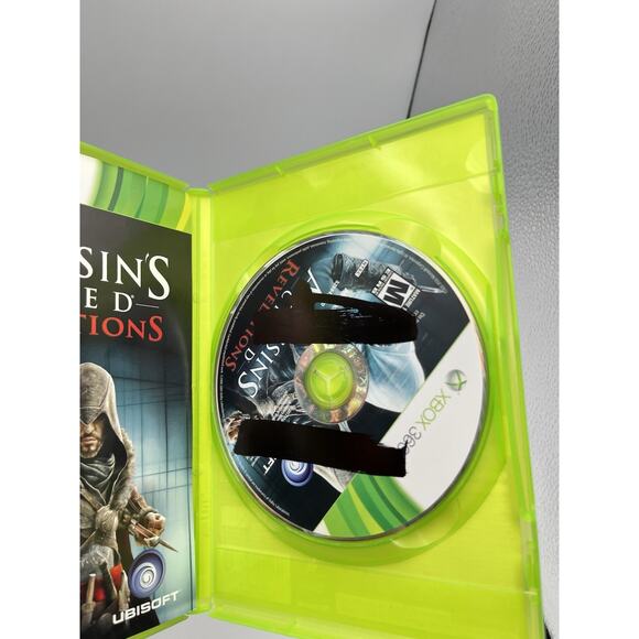Assassin's Creed: Revelations Signature Edition (Xbox 360, 2011) Complete CIB - Picture 5 of 6